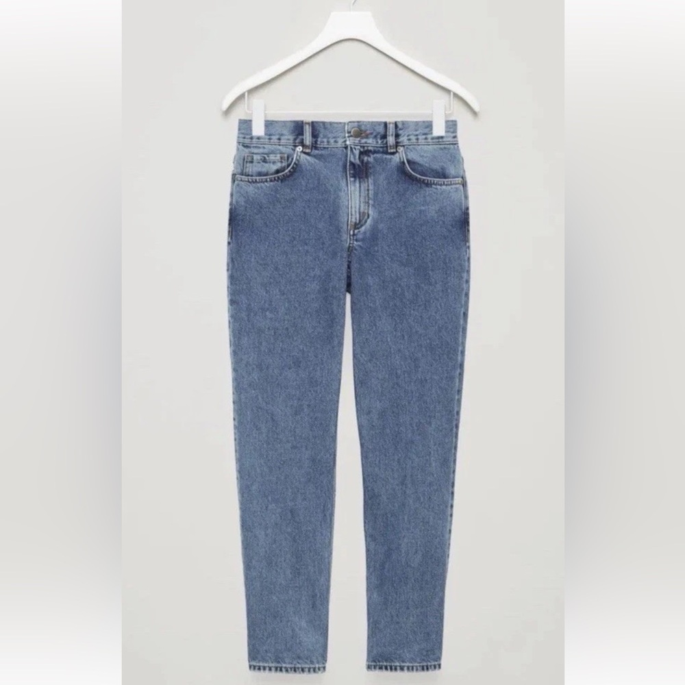 COS 26/28 Slim Slim Leg Mid rise Copped length Women’s Jeans 100% Cotton